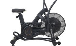Õhutakistusega velotrenažöör inSPORTline Airbike Pro