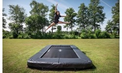 BERG SPORTS Ultim Champion InGround 330 Grey