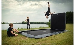 BERG SPORTS Ultim Champion FlatGround 500 Black  + AeroWall