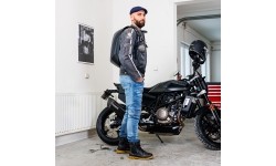 Kõva korpusega mootorratturi seljakott W-TEC Shellter