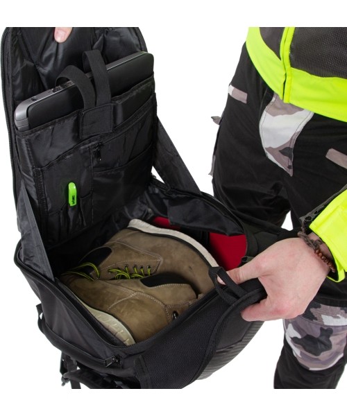 Hard Shell Motorcycle Backpack W-TEC Shellter
