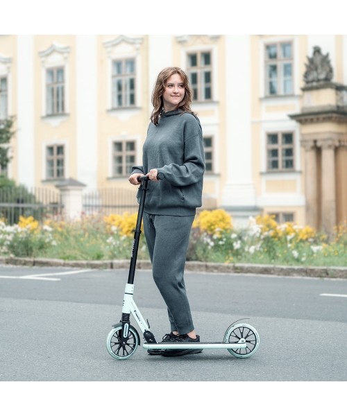 Scooter inSPORTline Wayomint