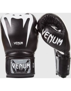 Venum Giant 3.0 Boxing Gloves - Nappa Leather - Black