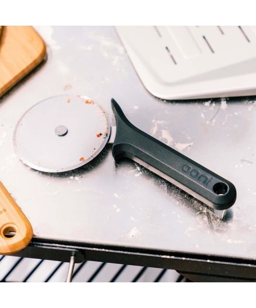 Ooni pizza cutting knife