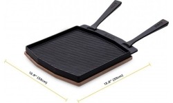 Ooni double-sided cast iron pan