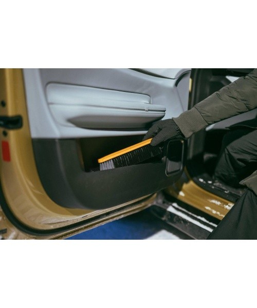 Fiskars auto lumehari jääkraabitsaga