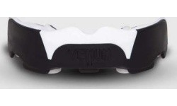 Hambakaitse Venum Predator - must/valge
