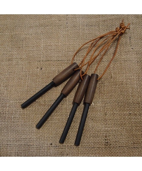 Tulesüütaja JuBö Buschcraft Firesteel Oak