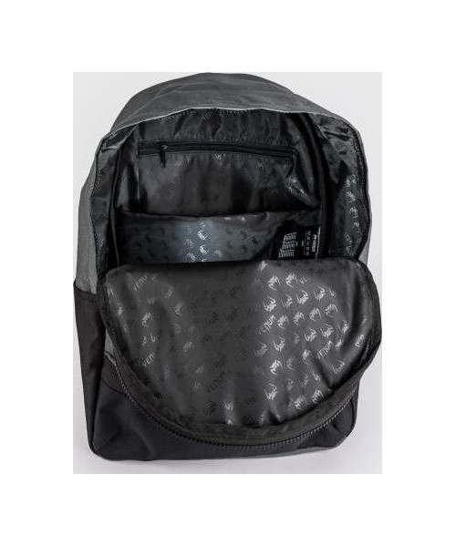 Venum Evo 2 Light seljakott, must/sinine