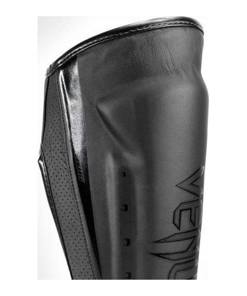 Venum Elite Evo säärekaitsmed, must/must